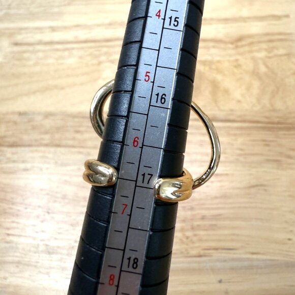 Gold Tone Spiral Wrap Statement Ring Size 7.5 - Picture 3 of 10